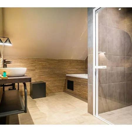 Elegant Texel With *