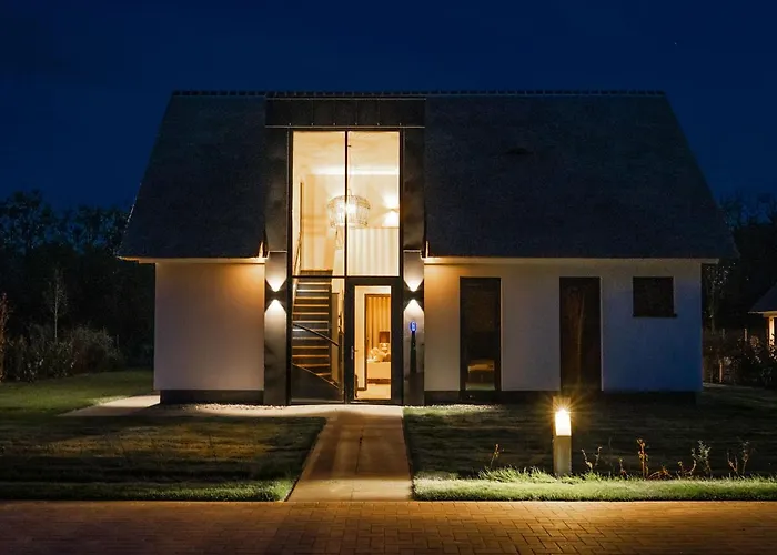 Elegant Texel With *